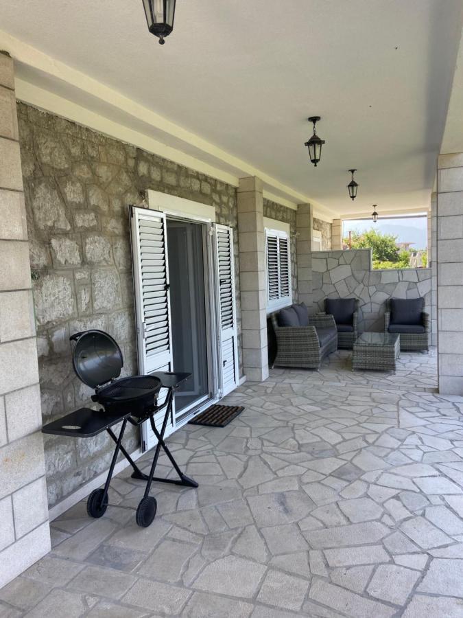 Vila Jovanka Tivat Exterior foto